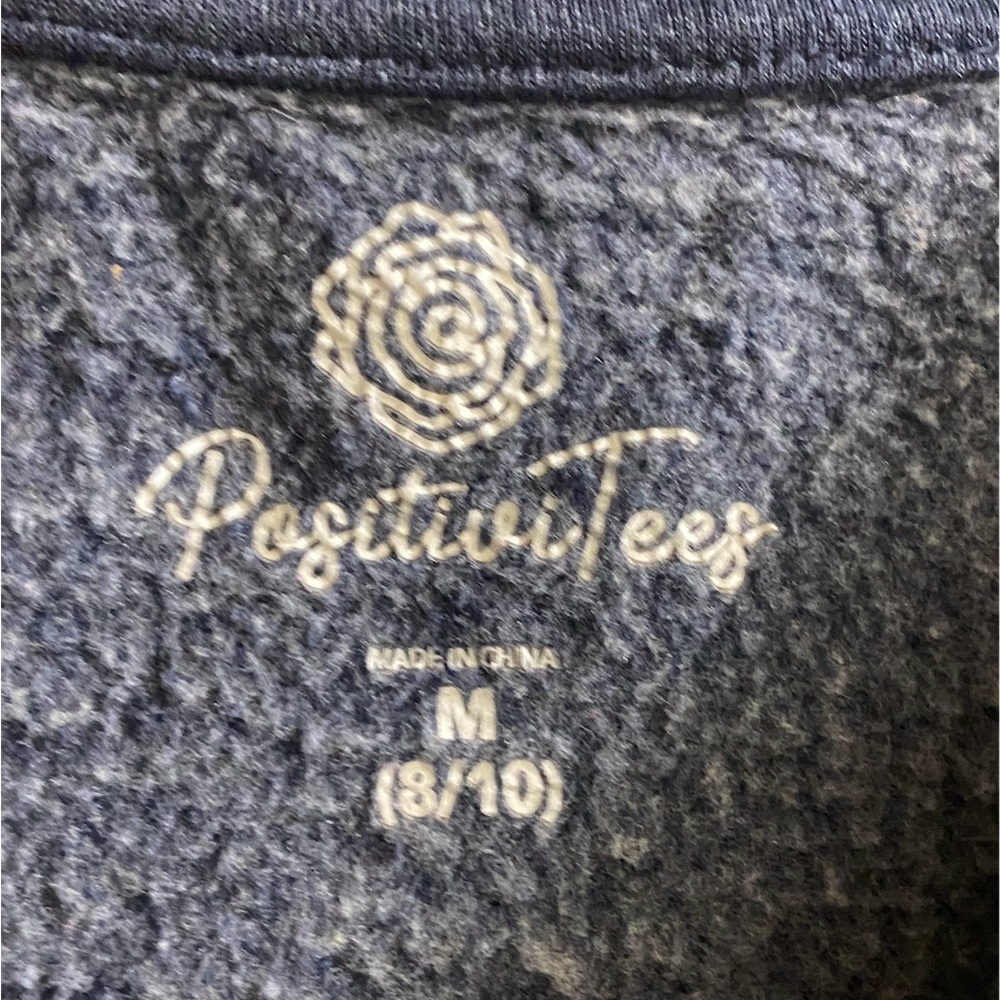 Navy Blue Kids Shirt - Best Day Ever
*NWOT
#N065 - Picture 2 of 4